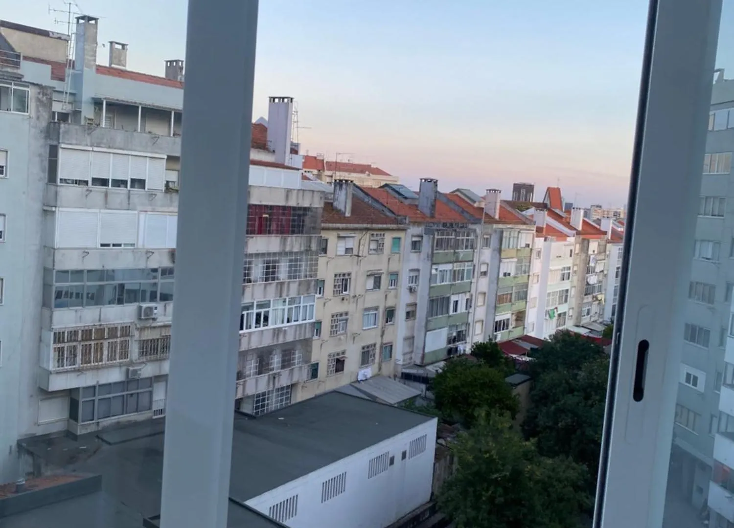 Room Alvalade Lisboa 0*,