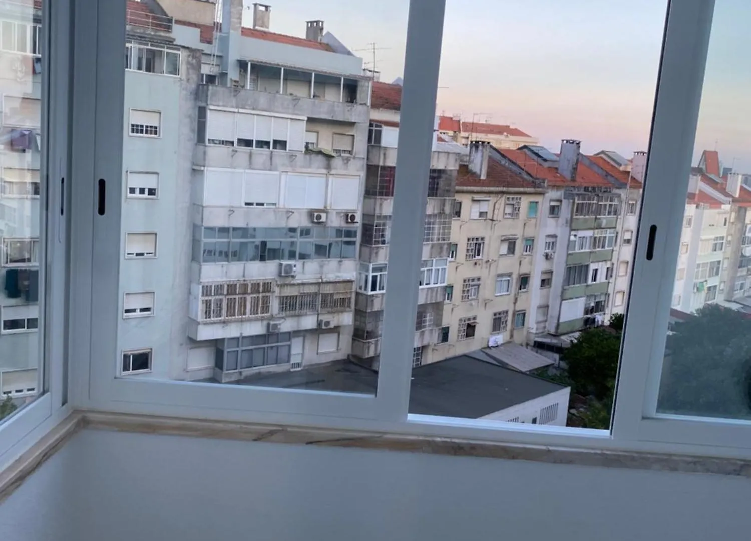 Room Alvalade Lisboa Apartamento