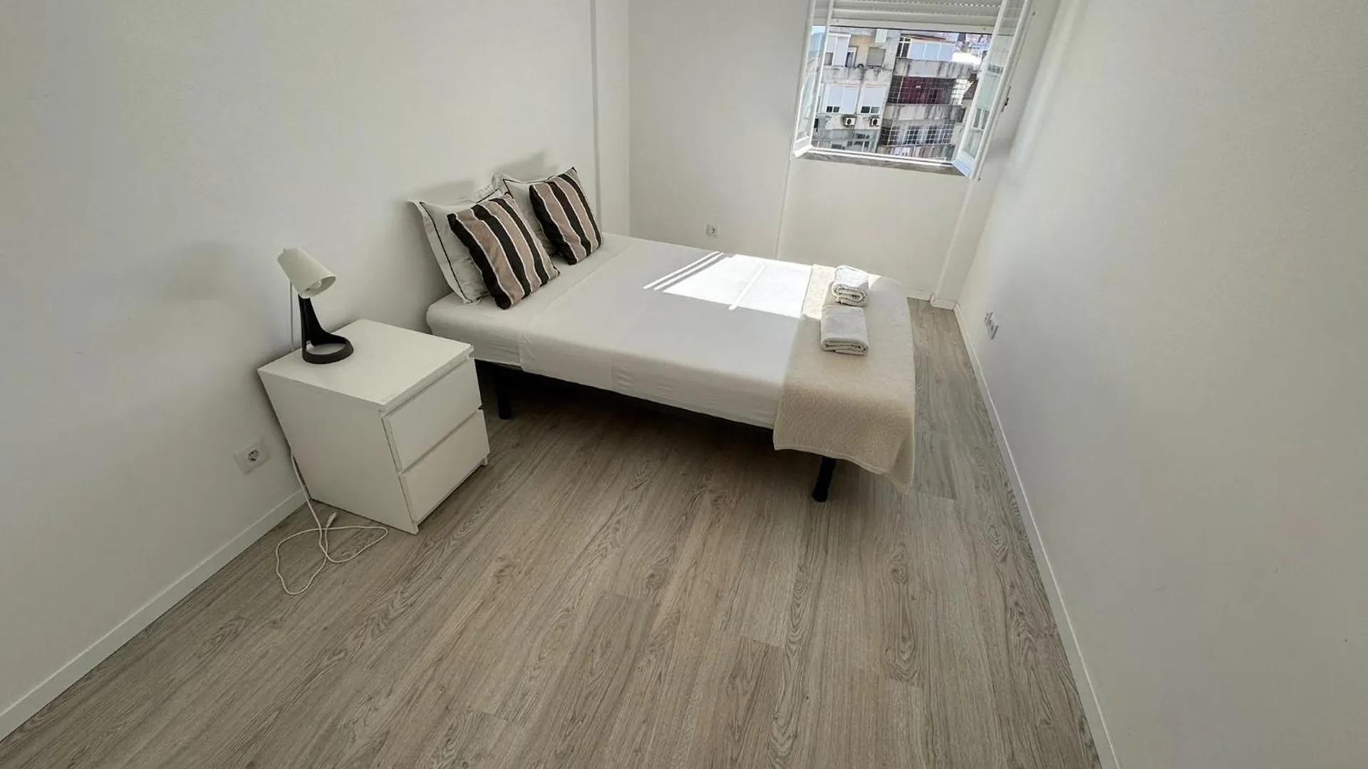 Room Alvalade Lisbon