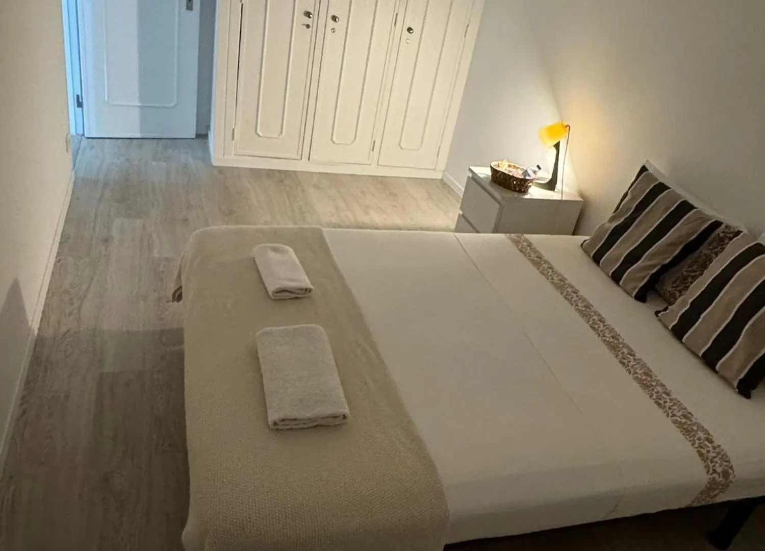 Room Alvalade Lisboa Apartamento