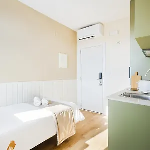 Metropolitan Living - Campolide Apartamento